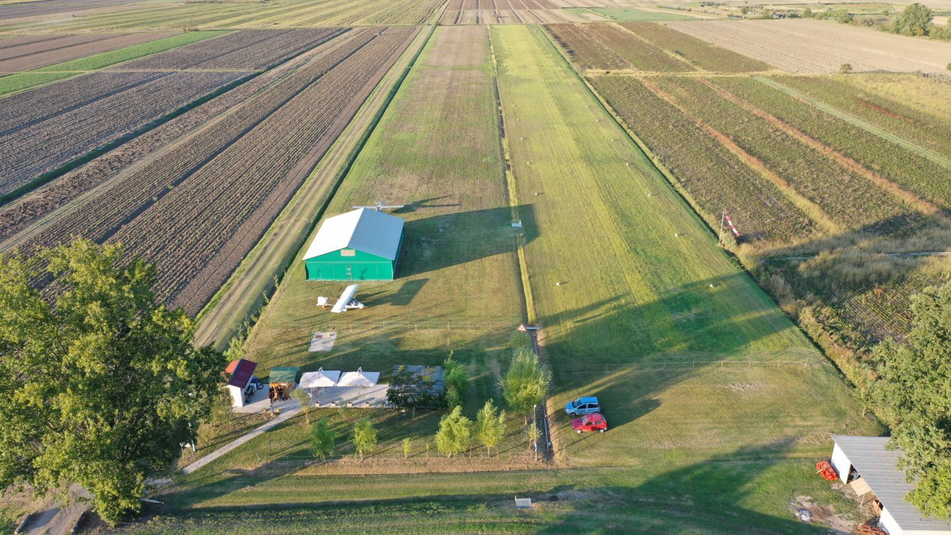 A 5 Km da Mirandola l’aviosuperficie “Banda Bassotti”