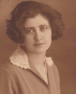 Carla Simons nel 1926