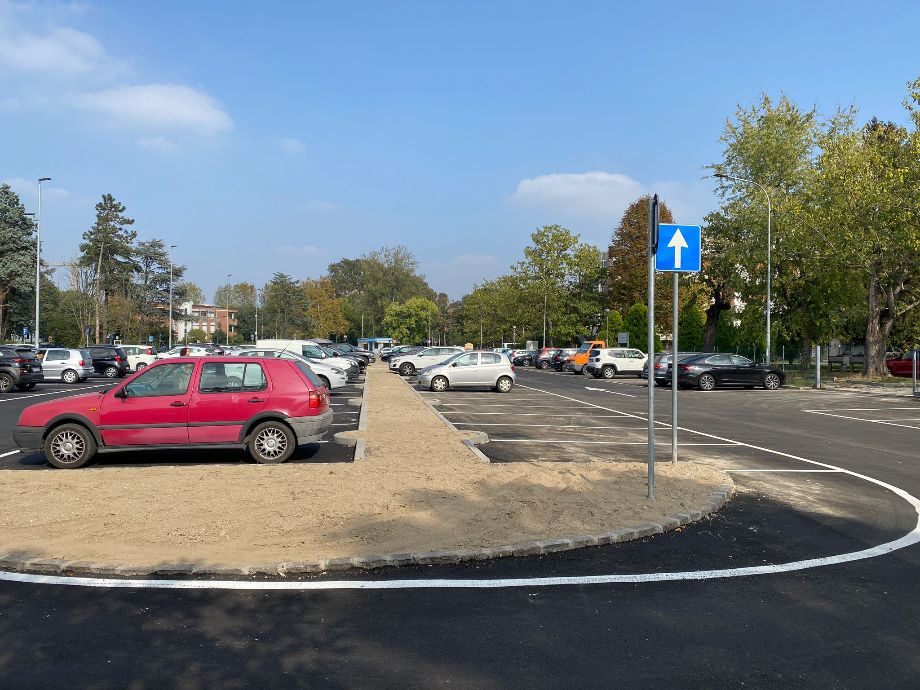 Mirandola – Riqualificata l'area parcheggio dell'Ospedale