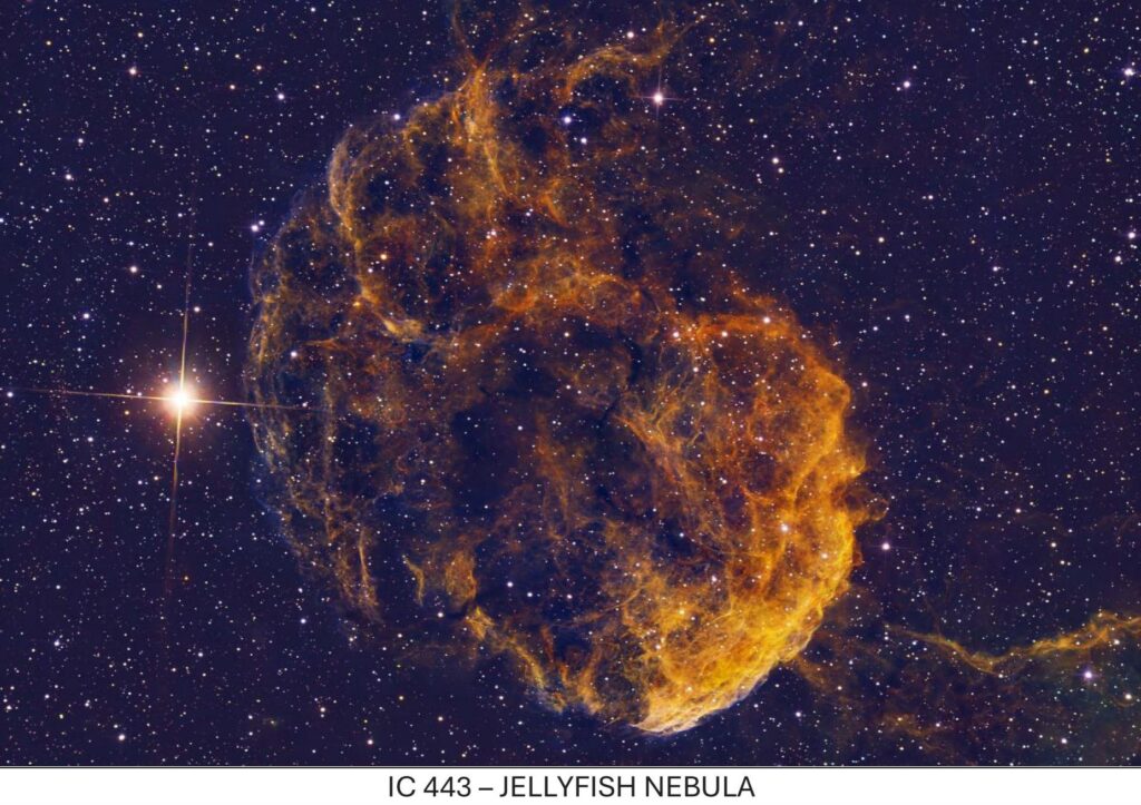 La nostra passeggiata tra gli oggetti del cielo questo mese ci porta a cinque mila anni luce dal nostro sistema solare, andremo a visitare i resti di una supernova..........