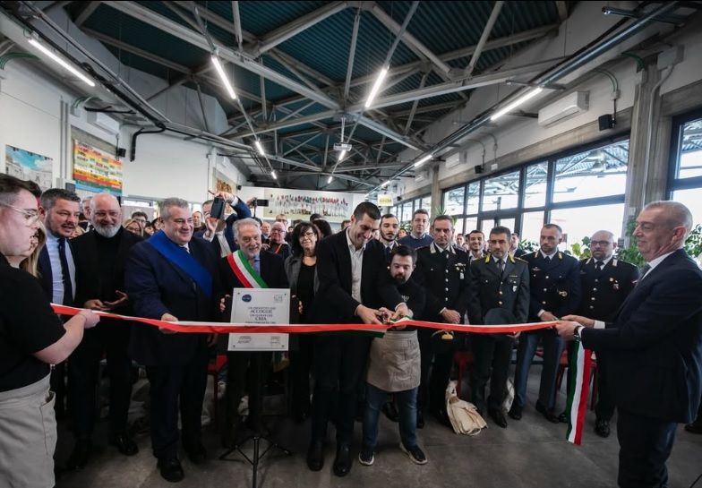 “Dopo 17 anni di lavoro – dice il presidente della Fondazione Rulli Frulli, Federico Alberghini - mettiamo finalmente a sistema il mondo Rulli Frulli e tutti i progetti sviluppati
all’insegna dell’inclusività,.......